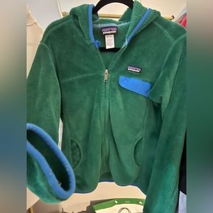 Patagonia Green Zip down cozy jacket